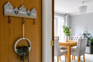 Kitchen- click for photo gallery